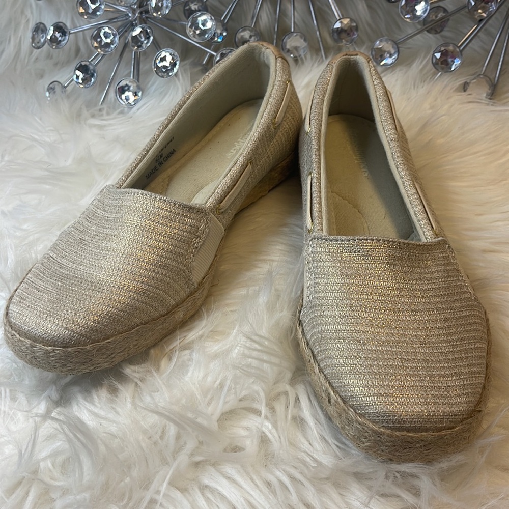 Grasshoppers shoes